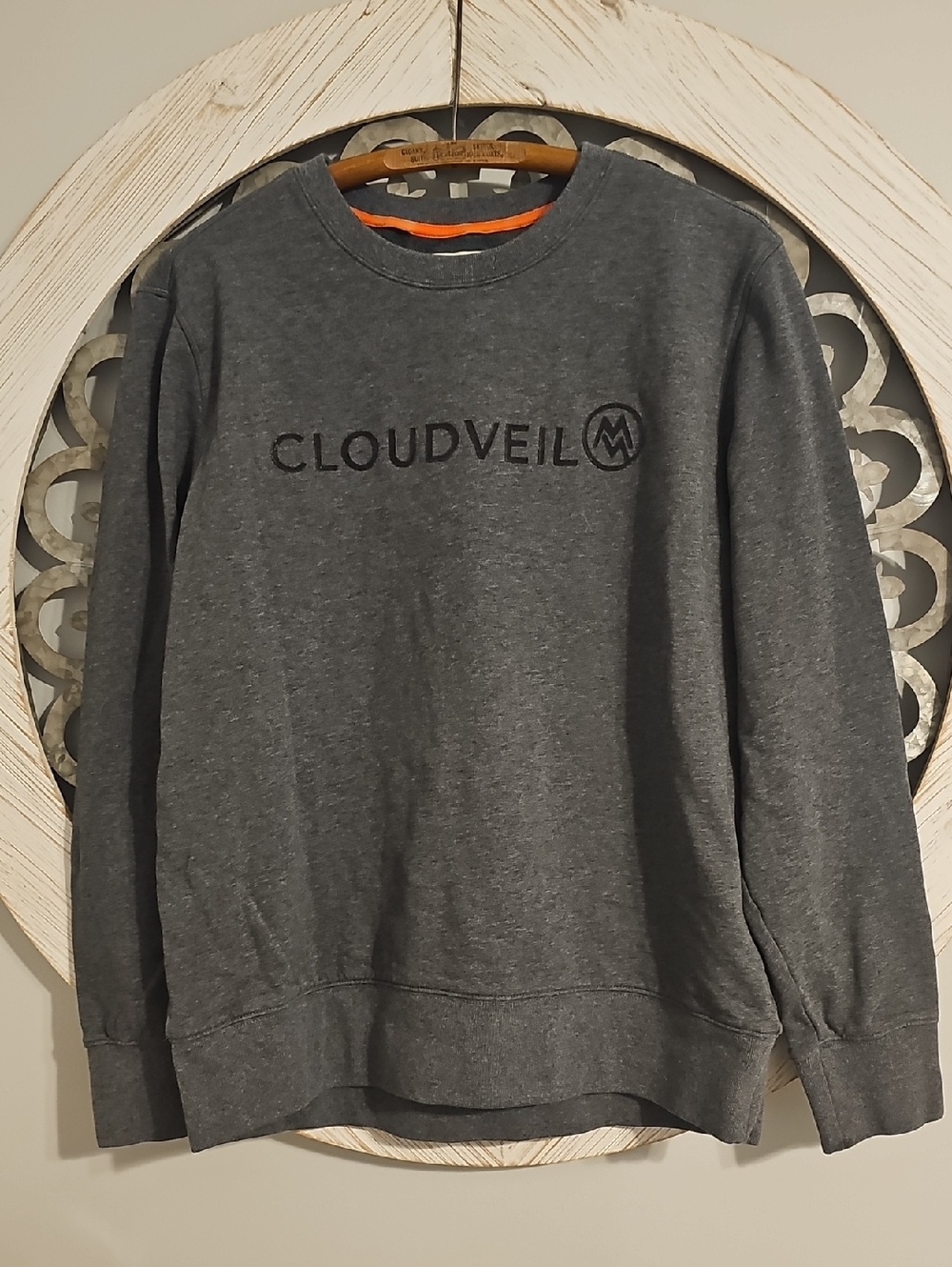 Cloudveil Men's Gray Crewneck Sweatshirt